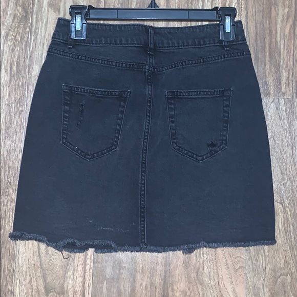 Wild Fable skirt - Picture 3 of 3